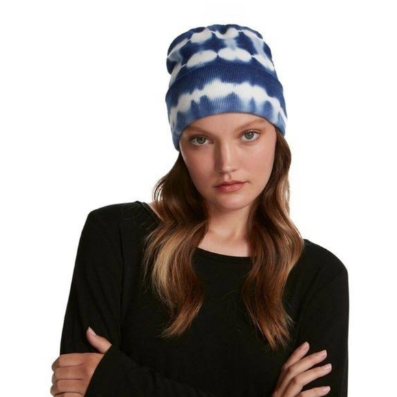 Steve Madden Accessories - NWT Steve Madden Blue Tie Dyed Ribbed Knit Beanie Hat One Size